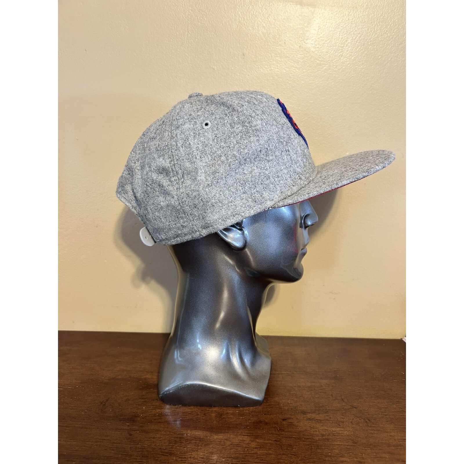 Fred Segal New Era 9fifty Lion Snapback Hat Gray Red Blue Fscb0036 Nwt Mens — image 3 of 7
